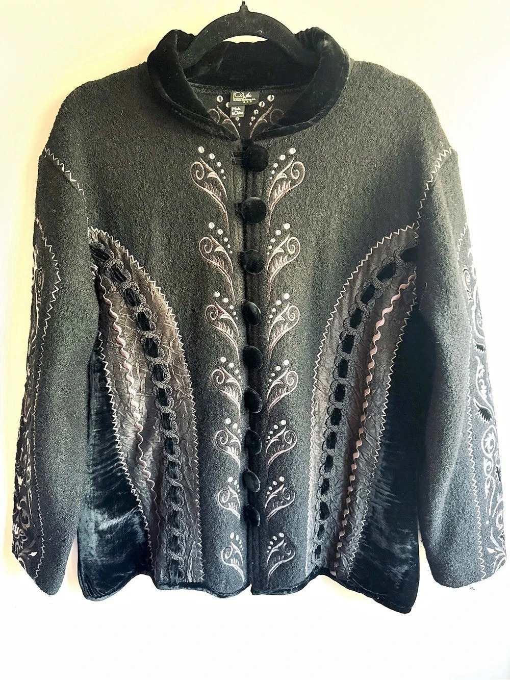 CoVelo Clothing Embroidered 100% Wool Jacket Black Medium Velvet Festive Boho